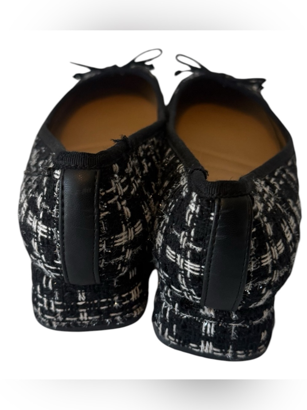 Kelly & Katie Black Tweed Ballet Flats Size 8.5 Bow Block Heel Chanel - Picture 8 of 12